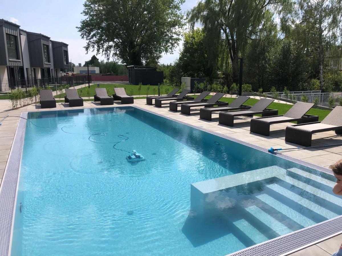 25H Spa-Residenz Best Sleep Privat Garden & Pools Neusiedl am See Bagian luar foto