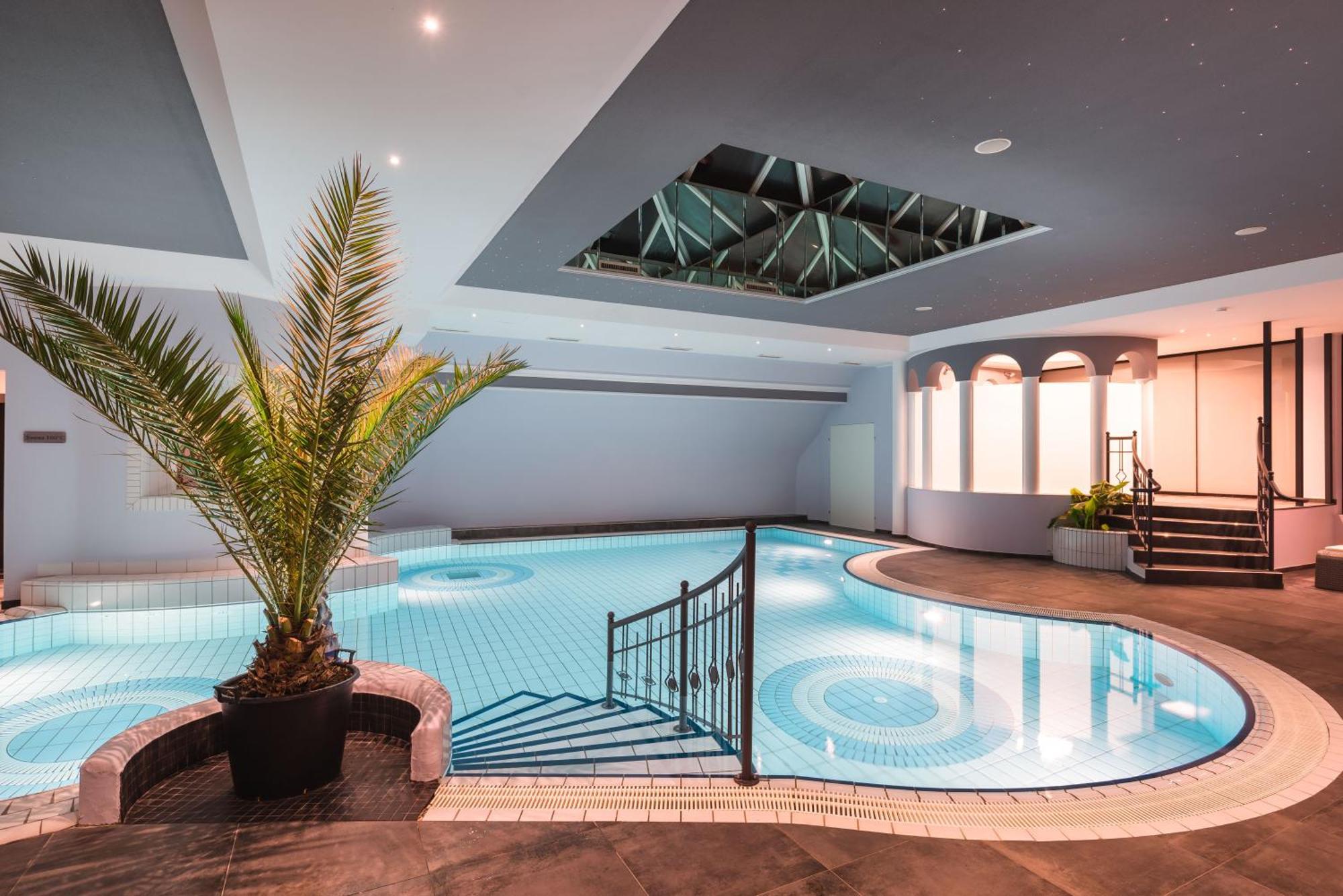 25H Spa-Residenz Best Sleep Privat Garden & Pools Neusiedl am See Bagian luar foto